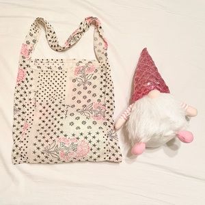 NWT 34th & Pine Gnome+matching Free People bag, sequins, pink&white, collectible
